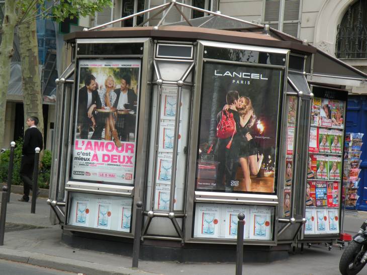  kiosque à journaux, Mai 2010